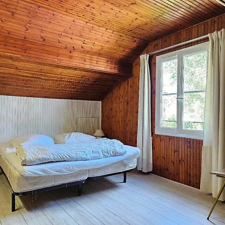 Charmante Maison Vendéenne à 350m De La Avec Cour Ens. Et Parking - Fr-1-476-180 * La Faute-sur-Mer